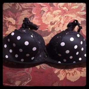 VS Bombshell push-up bra 32aa black polka dot